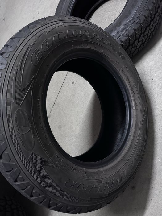 Pneus Wrangler 245/75 R17