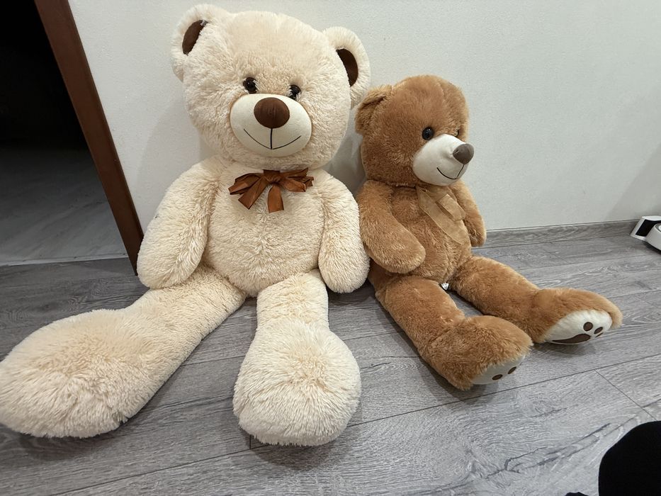 Продам плюшевого мишку