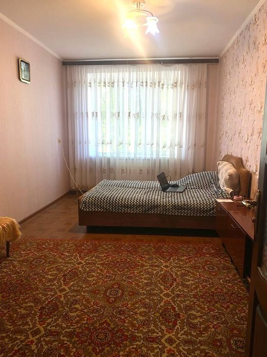 Продаётся 3х комнатная квартира в хорошем районе города