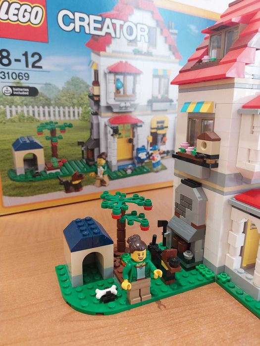 Lego Creator 3 em 1 Set modular Villa familiar 31069
