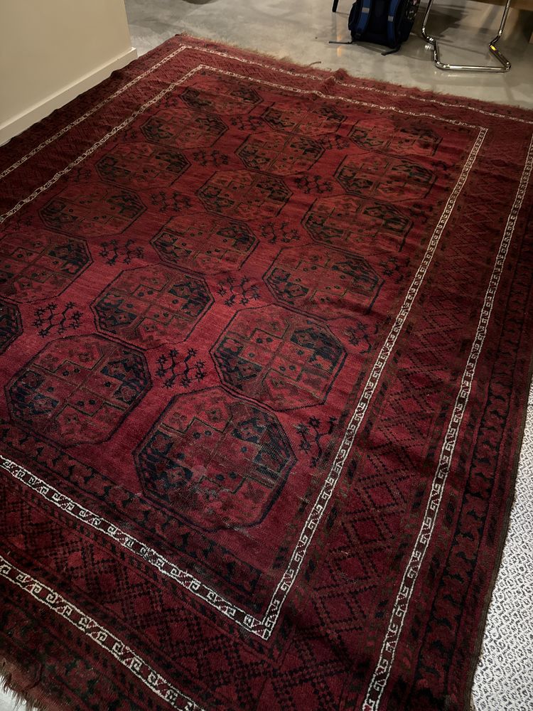 Duży dywan orientalny, perski.