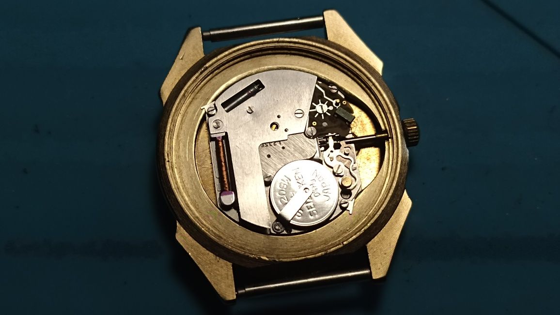 Годинник часы Луч Кварц СССР