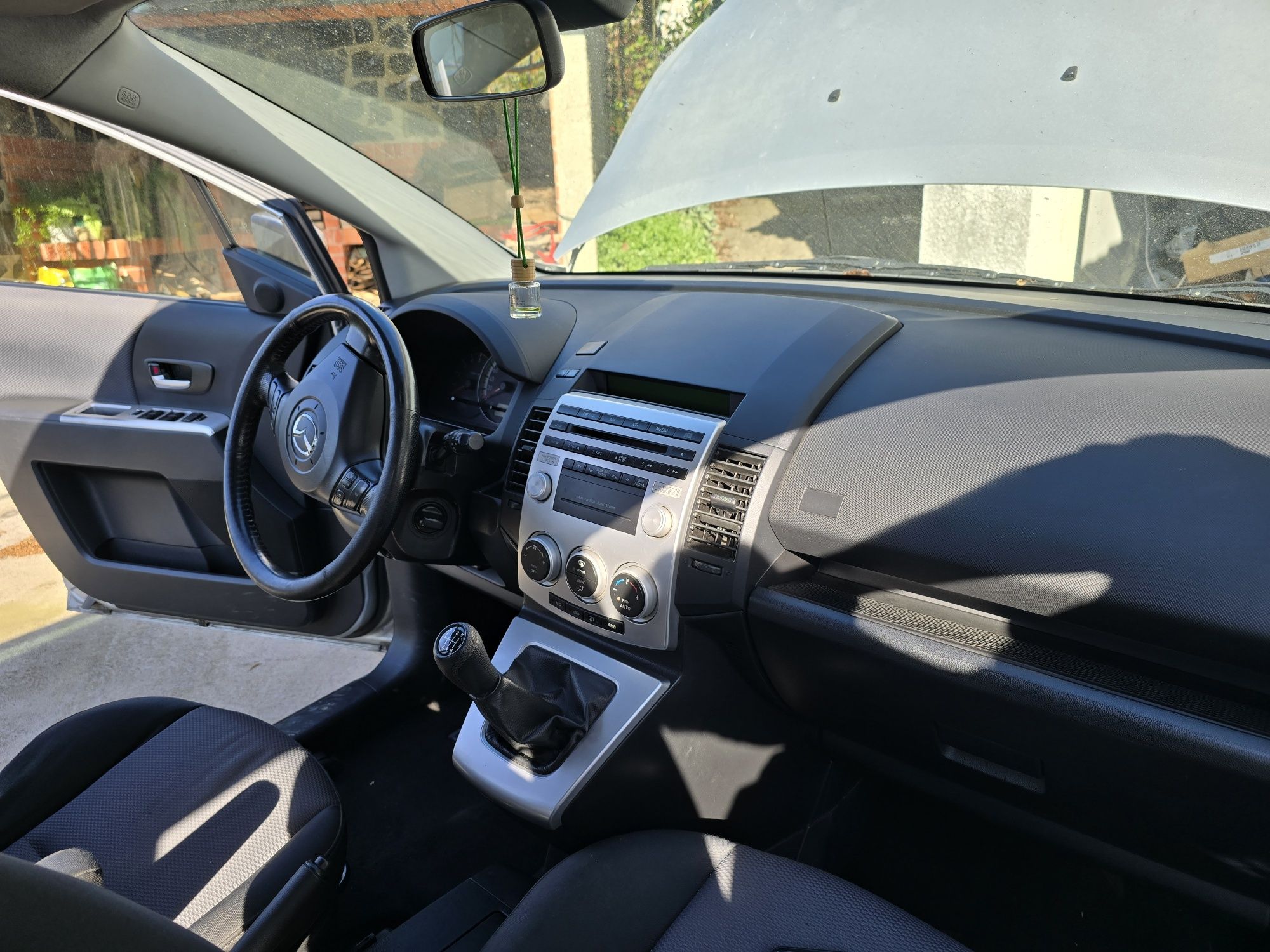 Mazda 5 junta da cabeça reparada