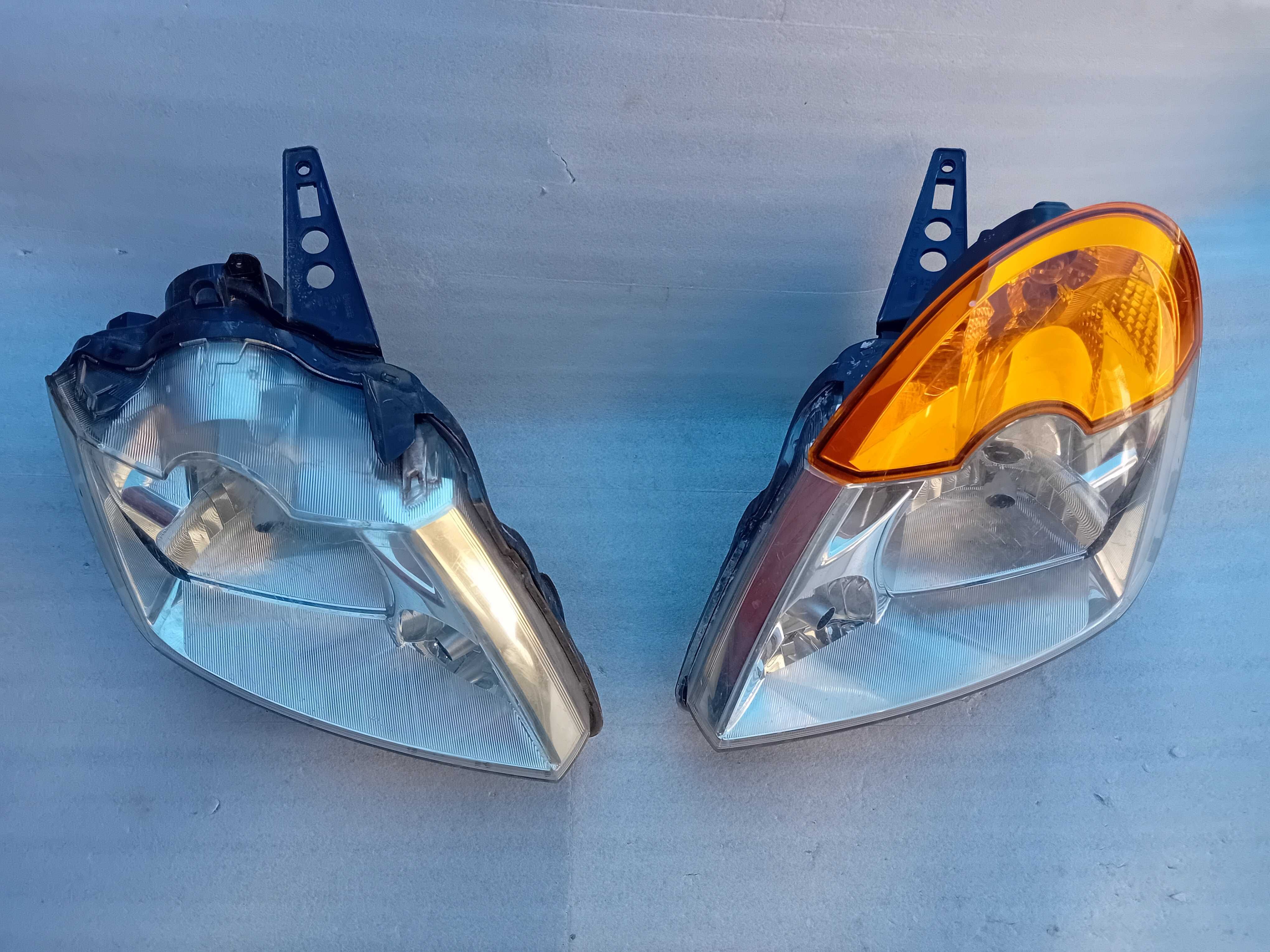 Renault Modus reflektory, lampy przednie.