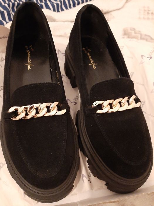 Nowe zamszowe buty Maciejka