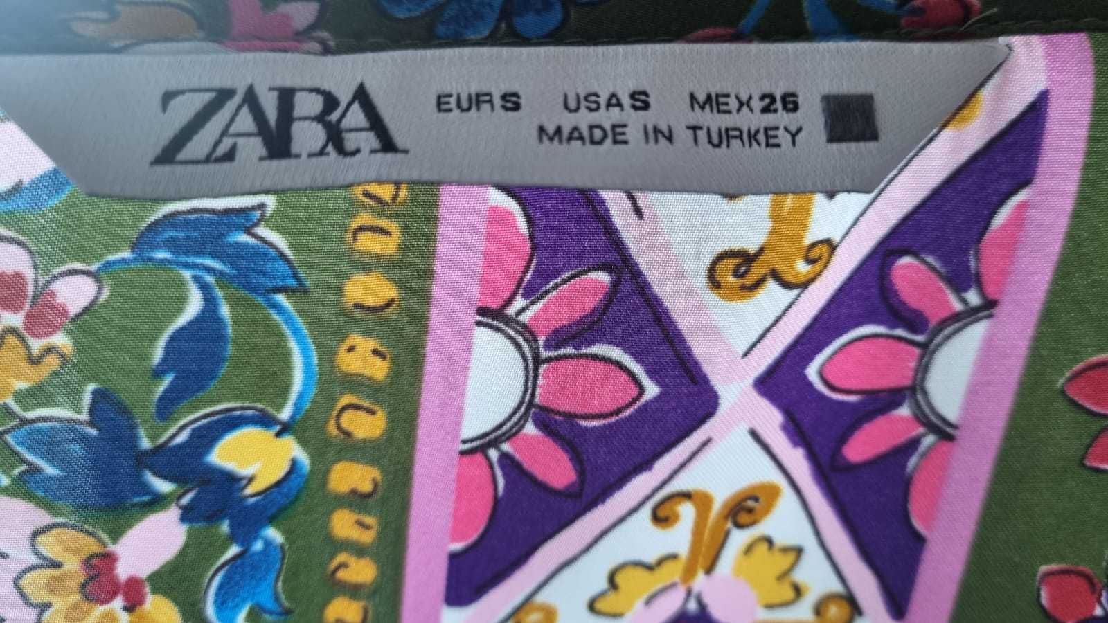 Sukienka marki Zara