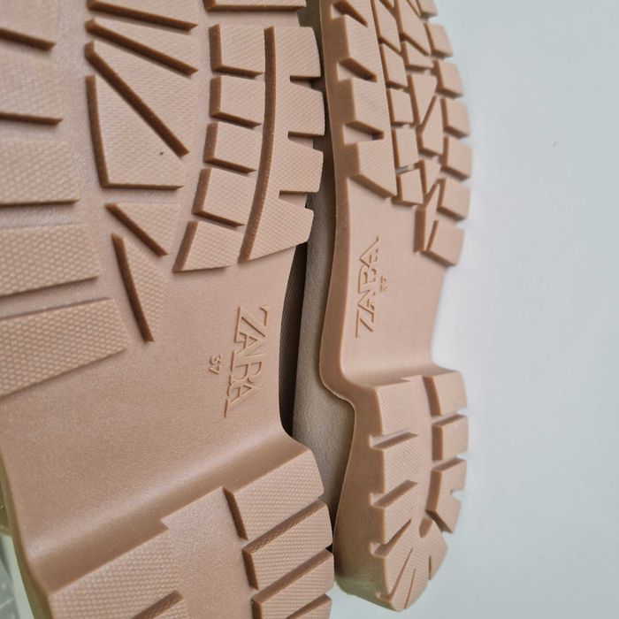 Сапоги дутики zara зима 37