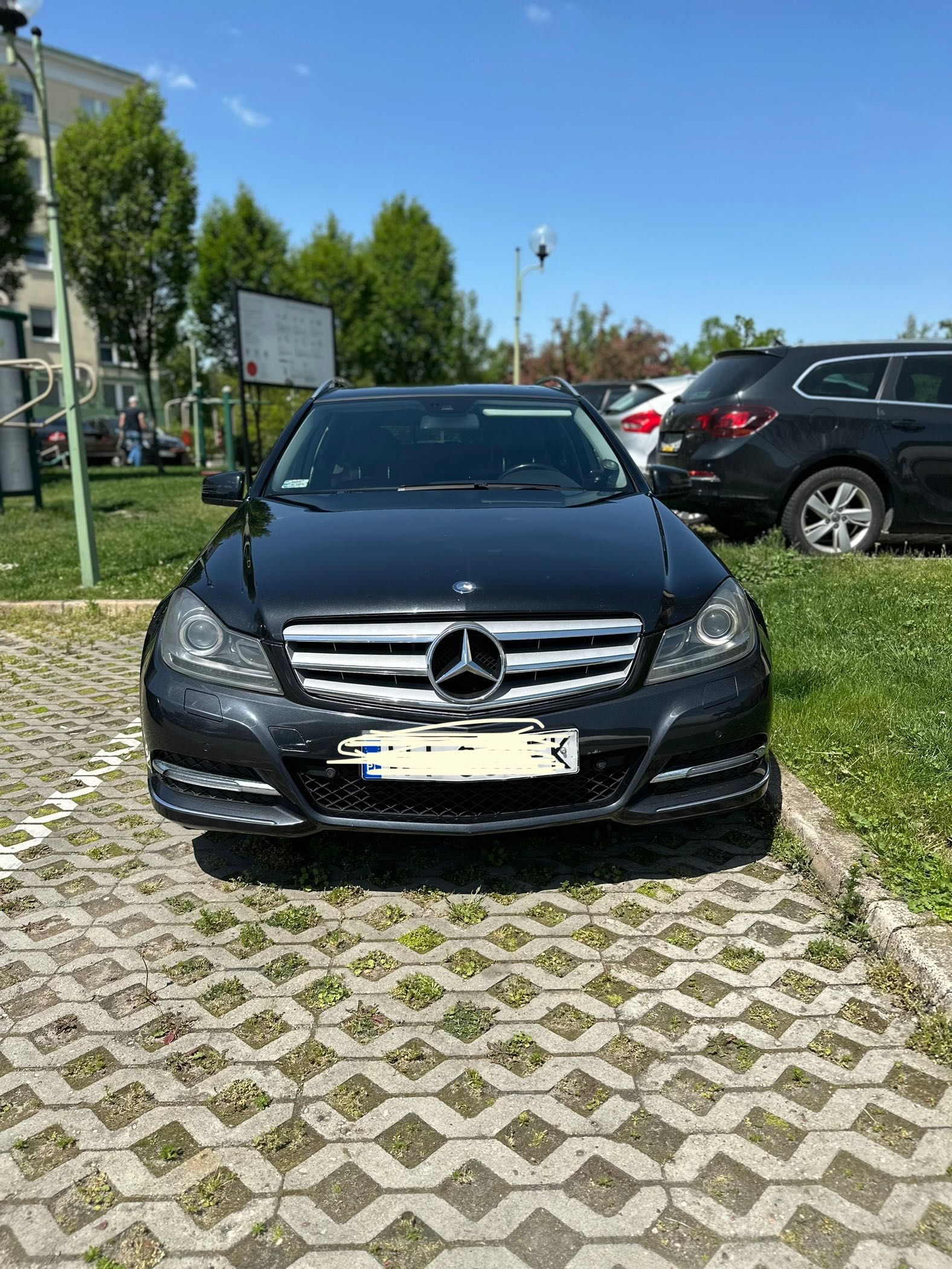 Sprzedam Mercedes C220 rok 2012