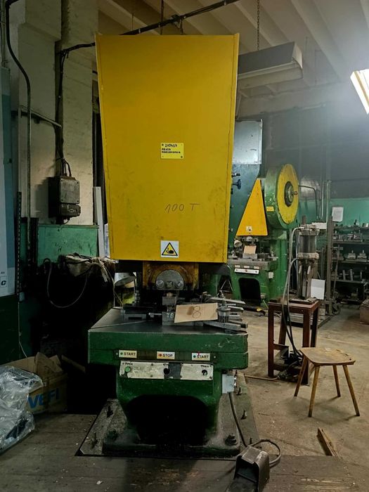 S.8 Prasa mimośrodowa 100T