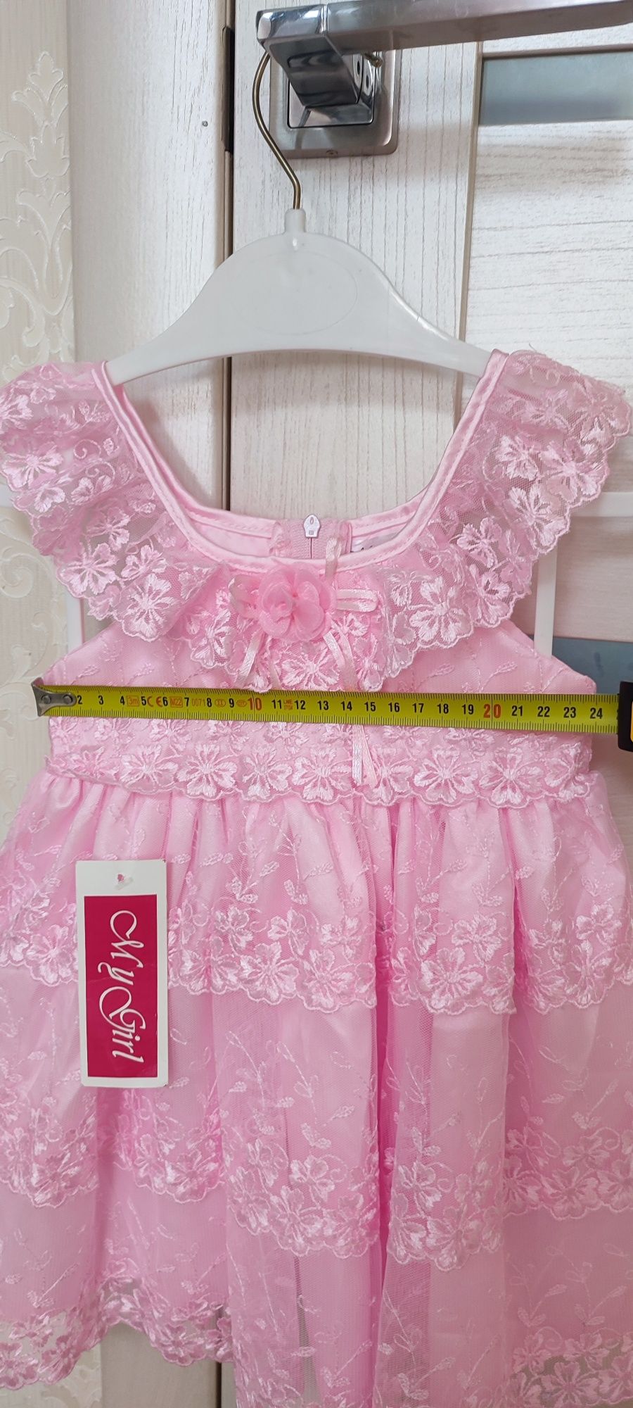 Новое нарядное детское платье для девочки на 2 годика