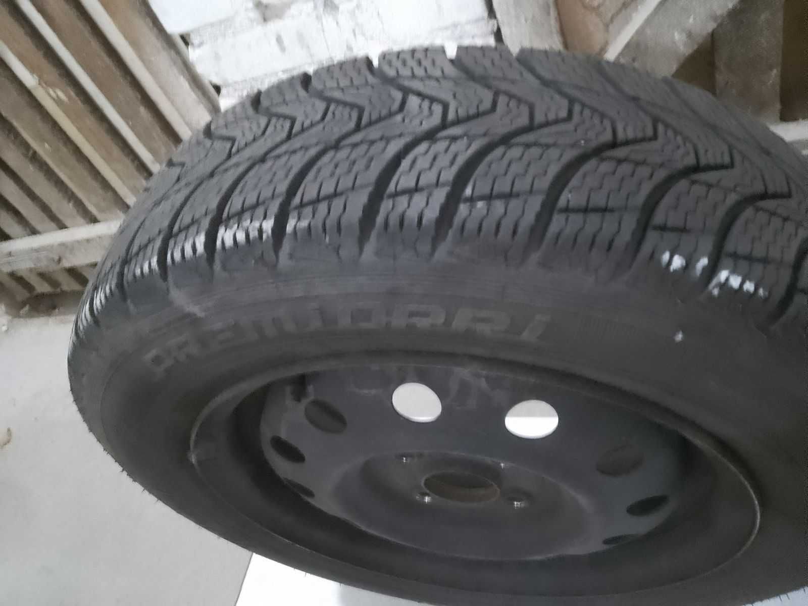 Opony zimowe 165/70 R14