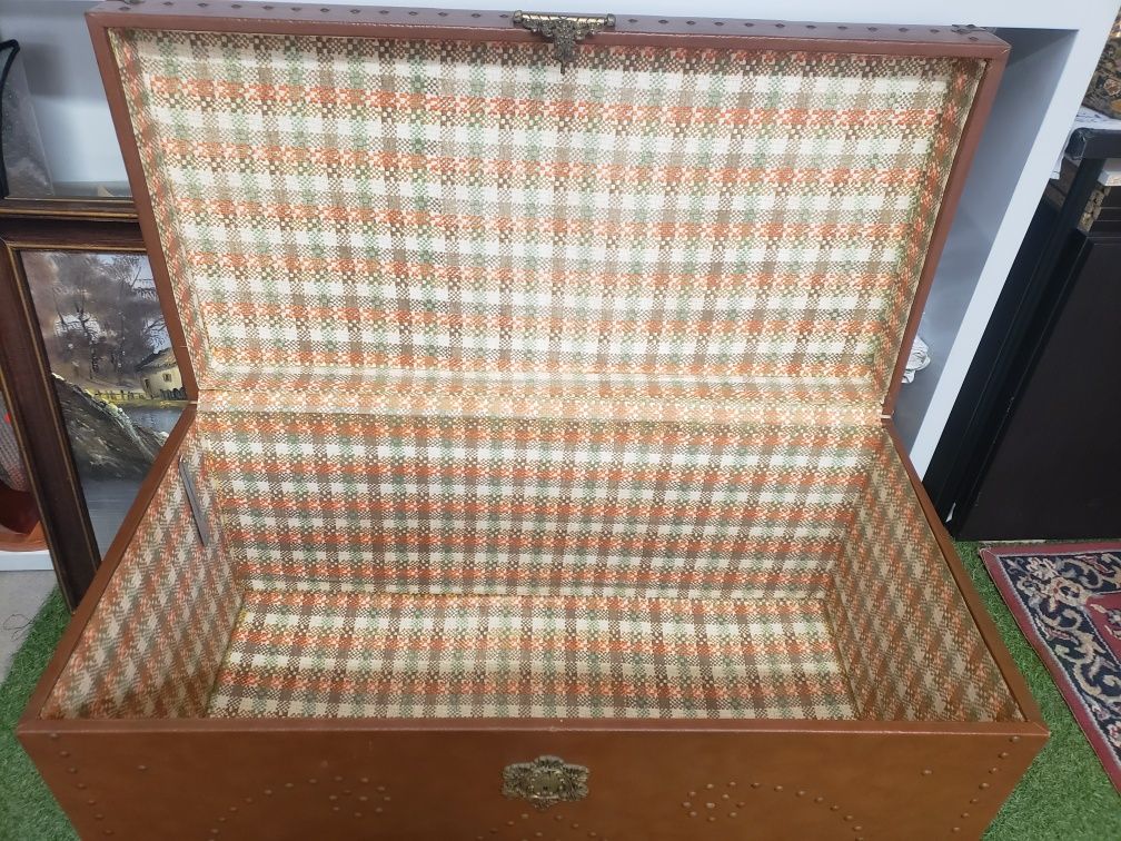 Baú / arca vintage