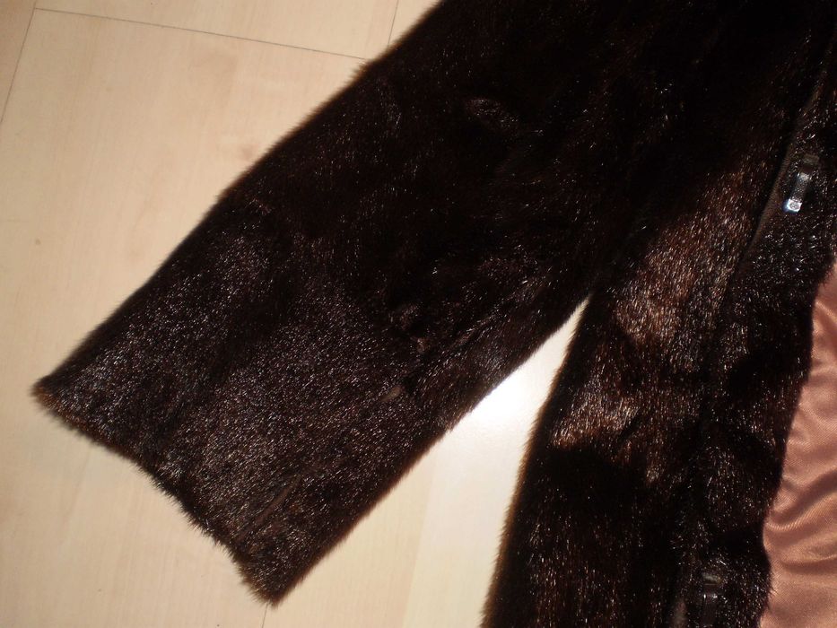 Futerko naturalne, prawdopodobnie z NUTRII