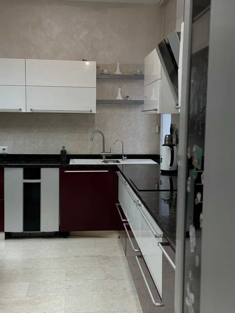 продам дом 6 комнат 20 сот Новоалександровка Братское