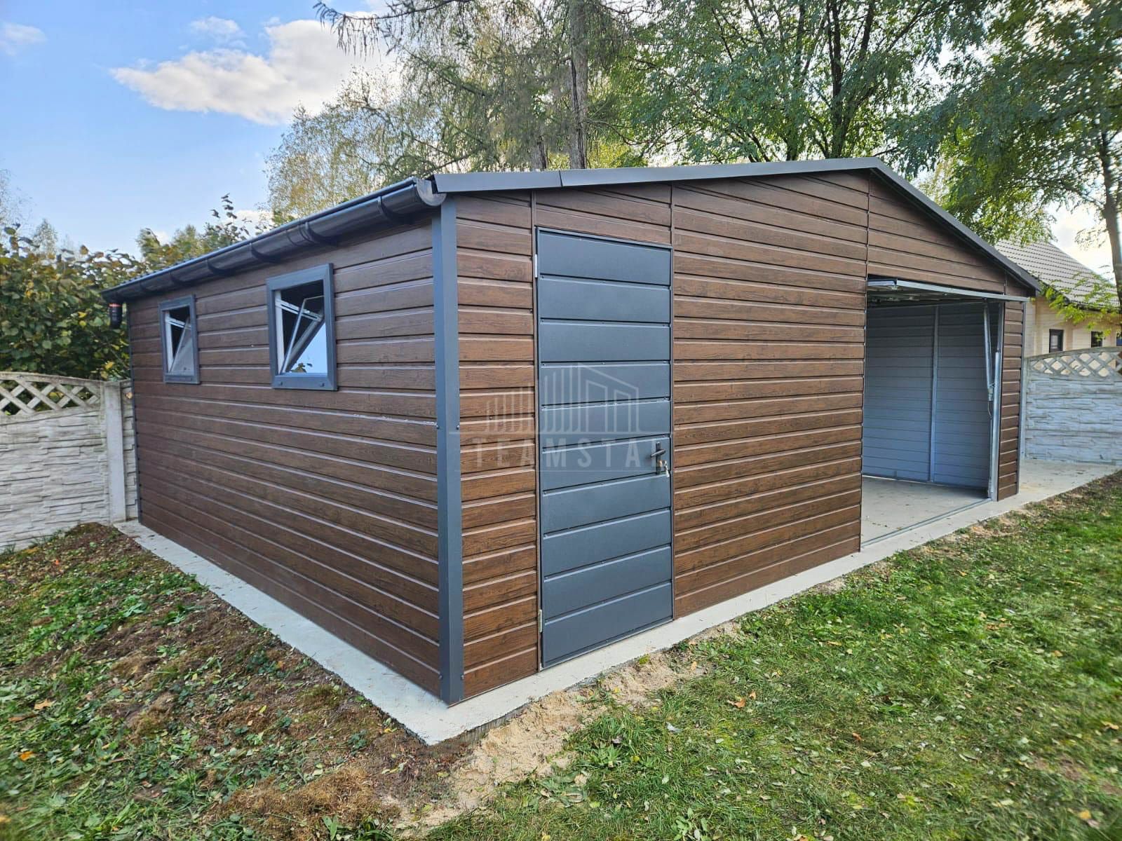 Garaż blaszany 7,5x6m Brama uchylna drzwi blachodach rynny TS874