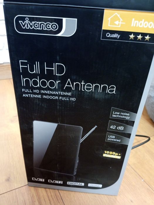 Цифровая тв антенна Vivanco TVA 400(с усилителем)