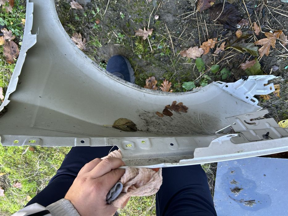 Błotnik prawy przód Citroen Ds5