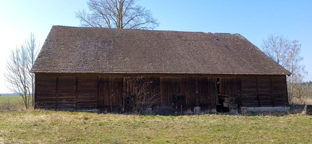 Sprzedam dachówkę/stodołę do rozbiórki