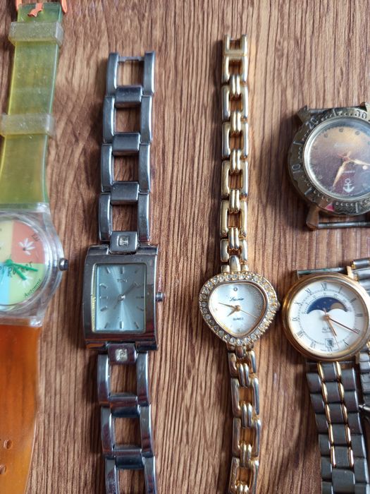 Годинники всі разом