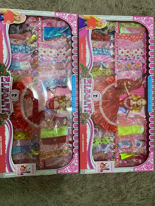 кукла с платьями ,огромная коробка 68см, нарядами, аксессуарами