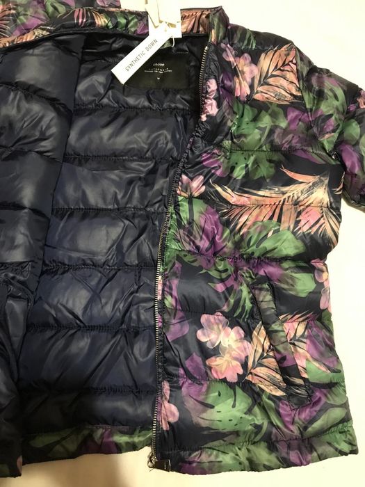 Куртка на девочку Reserved Польша принт джунгли . Вес