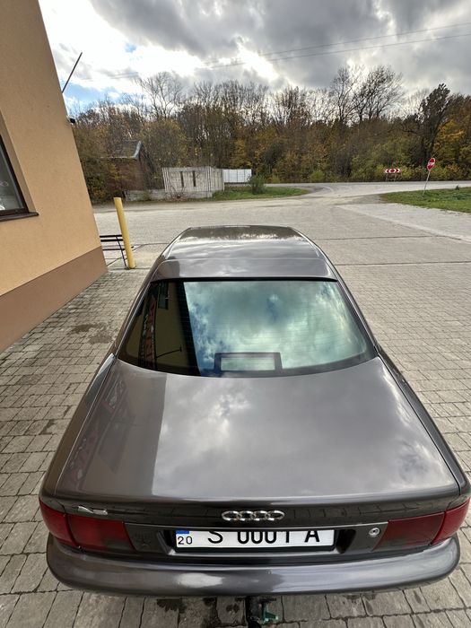 Продам ауді в хорошому стані