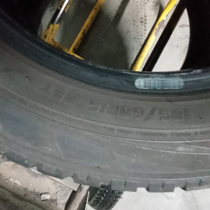 185/60R15 88T Falken HS449 Eurowinter