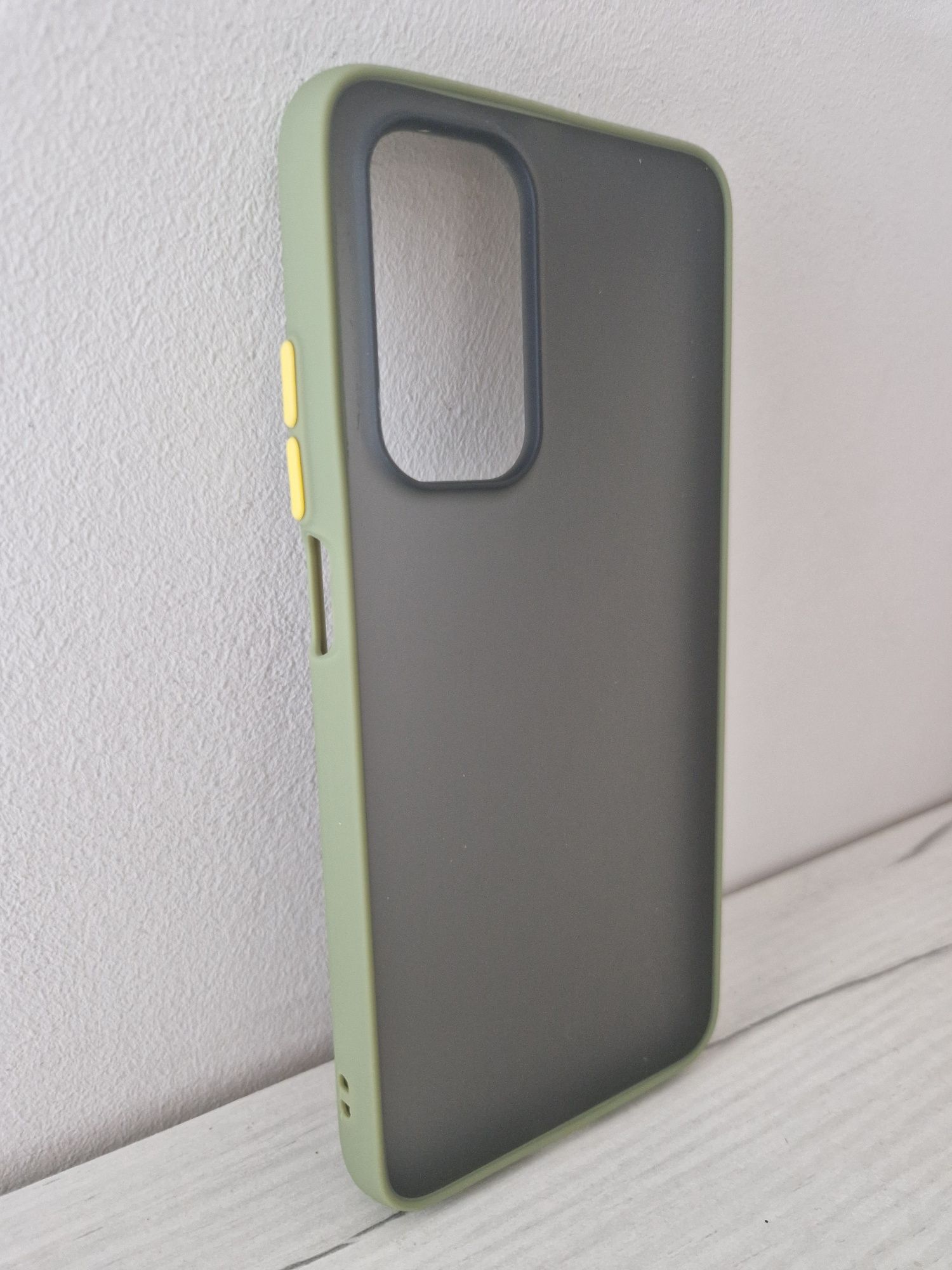 Vennus Color Button Bumper do Xiaomi Mi 10T/Mi 10T Pro 5G Oliwkowy
