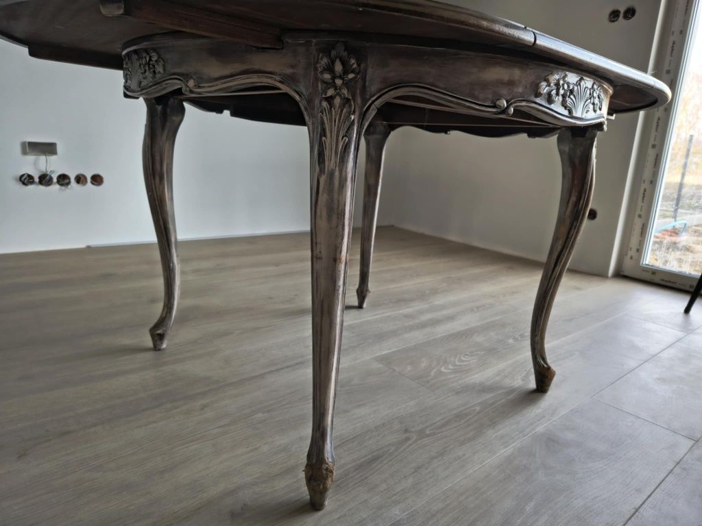 Sprzedam stół drewniany rozkładany Ludwig