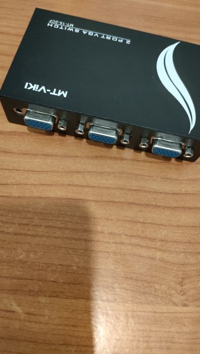 Switch VGA para 2 Computadores