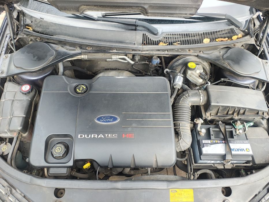 Ford Mondeo mk3 1.8 16V LPG GHIA