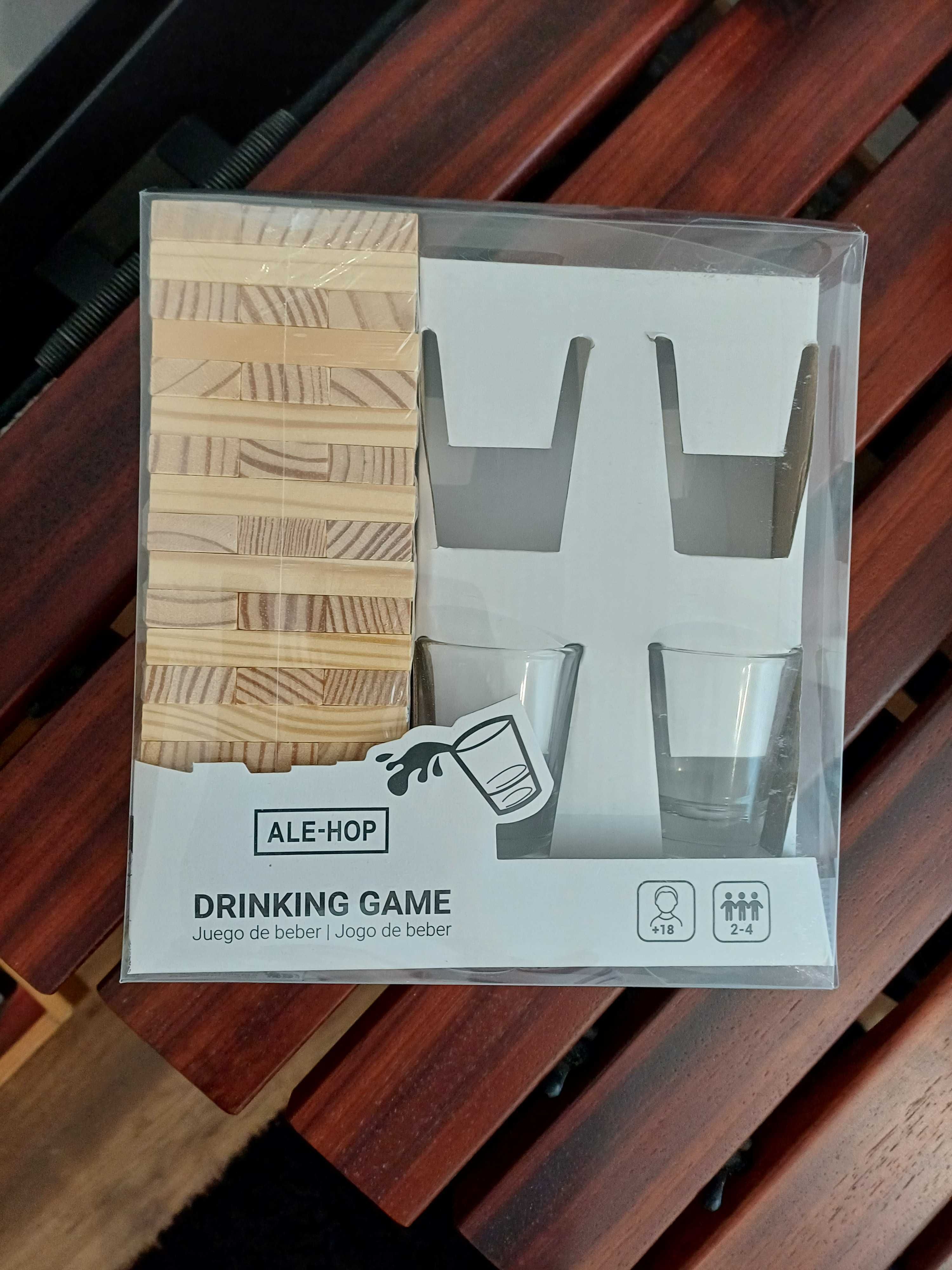 Jenga com bebidas (drinking game)