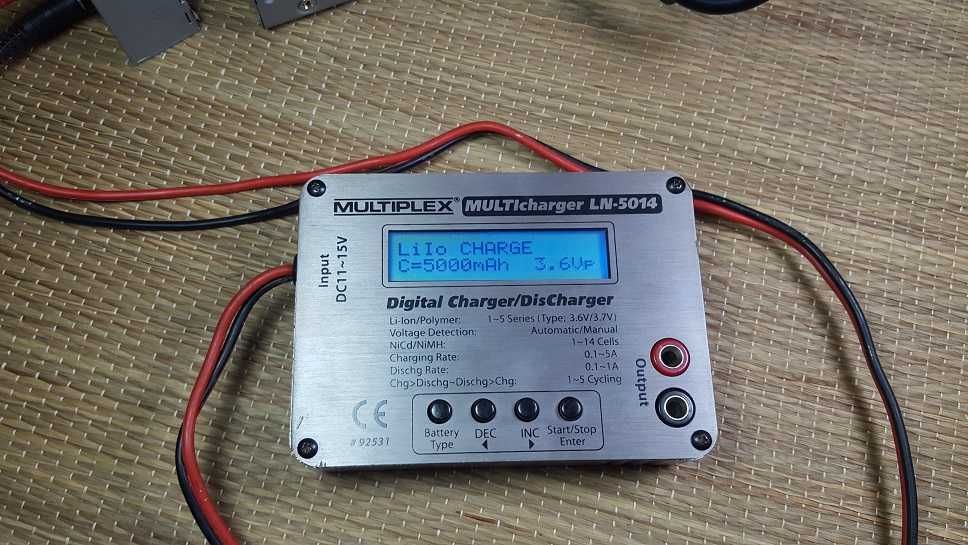Carregador RC Multiplex Multicharger LN-5014