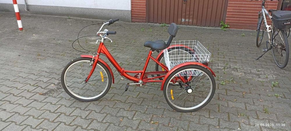 Sprzedam rower trójkołowy - bardzo dobry stan