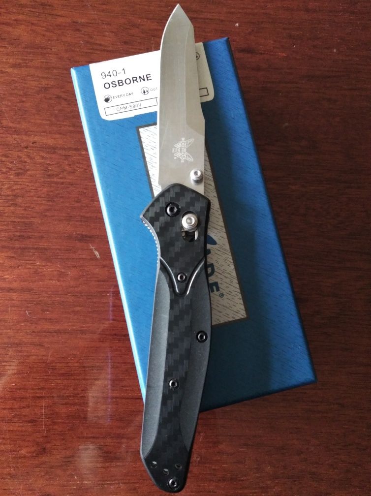 Ніж розкладний Benchmade