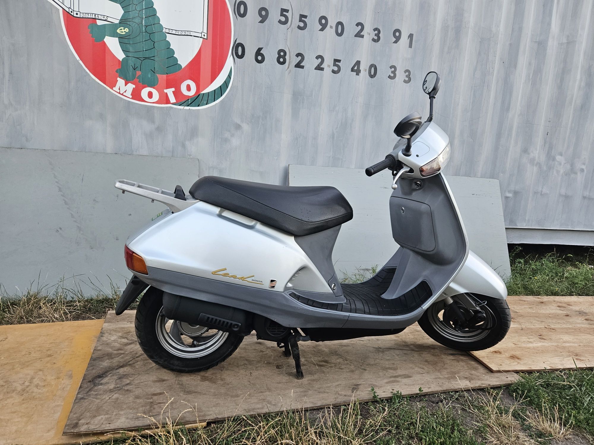 Продажа Honda Lead 20 без пробігу по Україні Lead48 з Японії мопед 2Т
