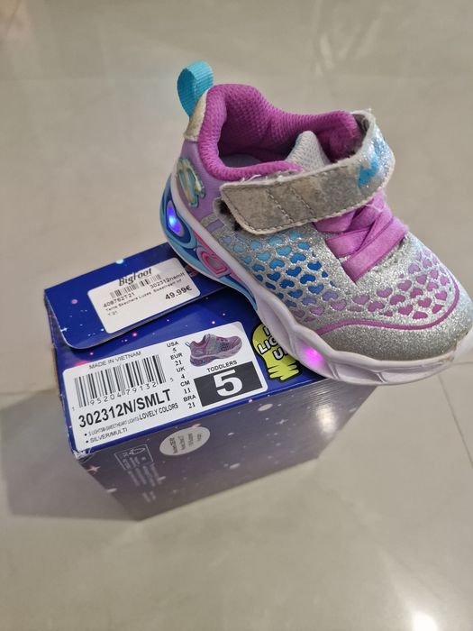 Ténis Skechers menina