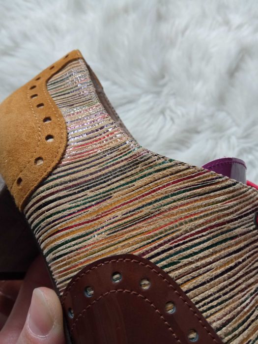 Черевики кольорові широкий каблук,туфлі лак,туфлі шнурки,ботильйони 38