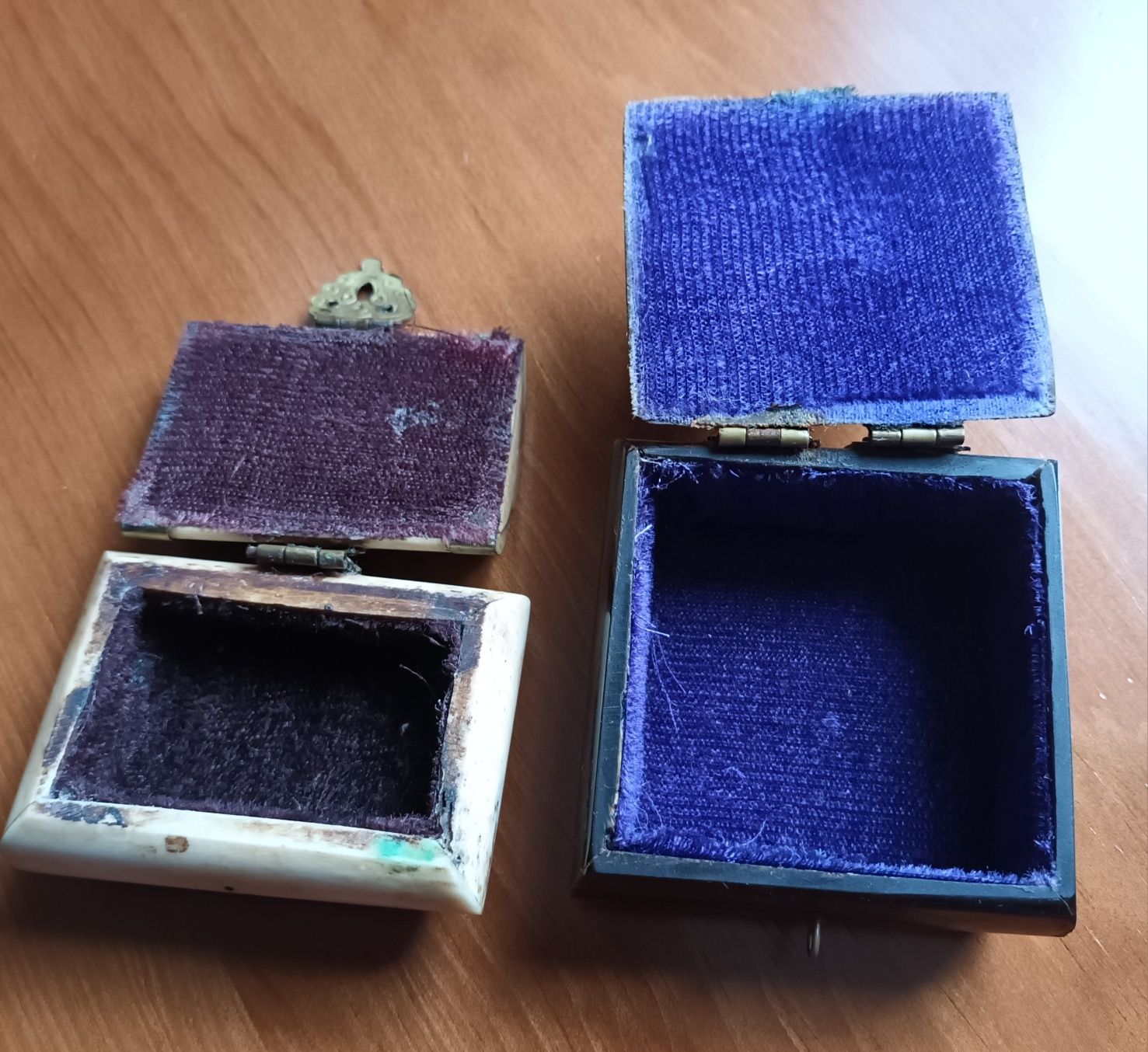 Conjunto de jarra e duas caixinhas