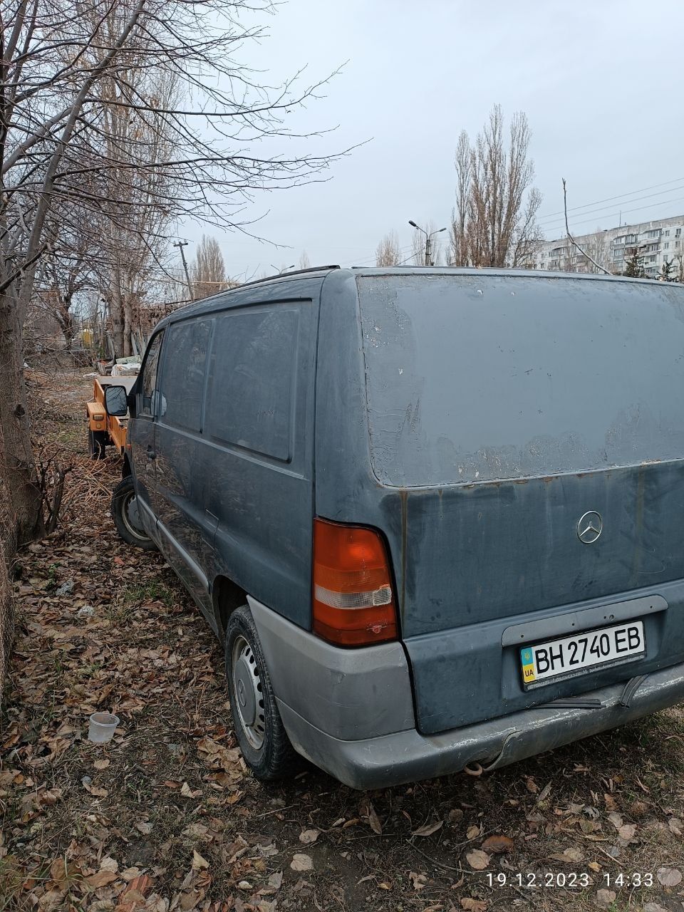 Продам автомобіль Mercedes Benz вантажний фургон