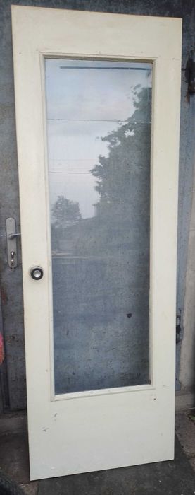 Продам двери Б/У