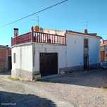 Casa T3 em Brunhozinho, Castanheira e Sanhoane de 148,00 m2