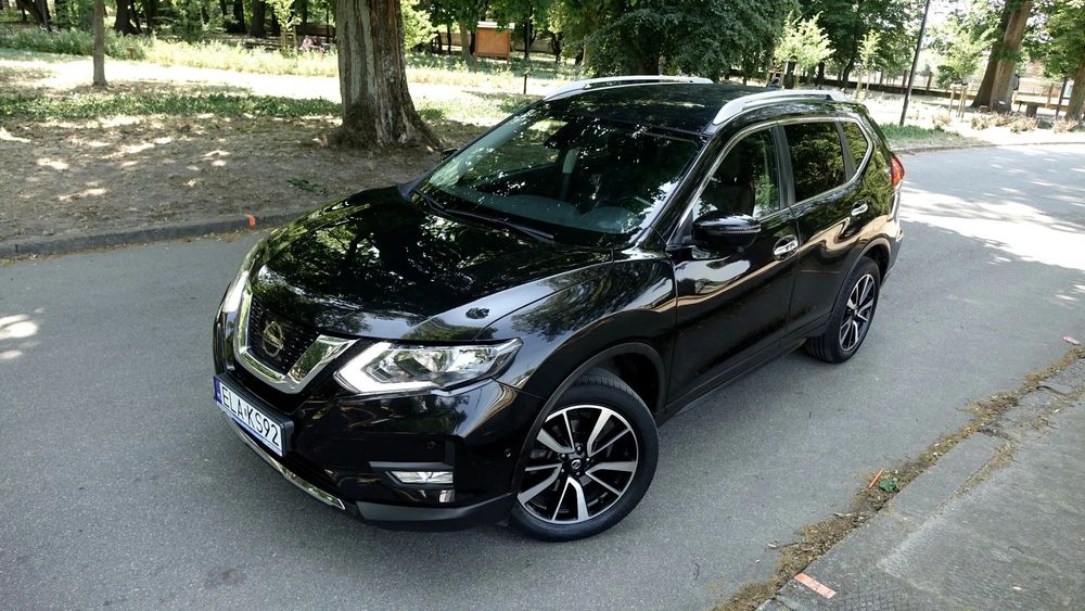 Nissan X-Trail .. 4x4 .. Kamery 360 .. Navi .. Bliss .. Ledy .. Asystent parkowania