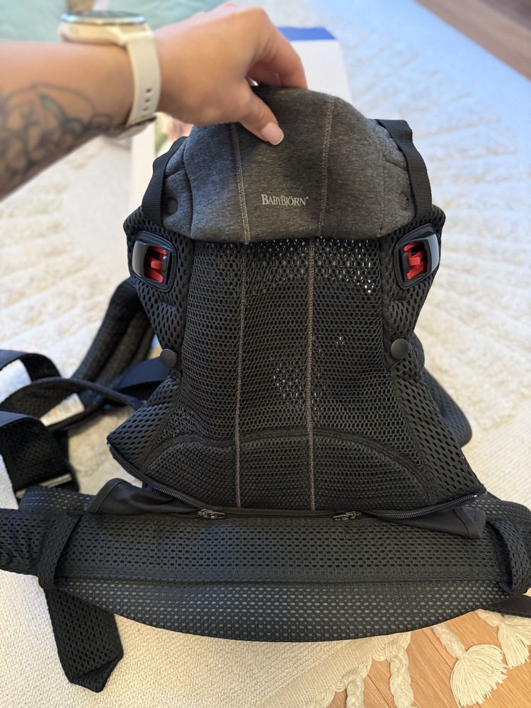 BABYBJORN - nosidełko Harmony 3D Mesh, Czarny