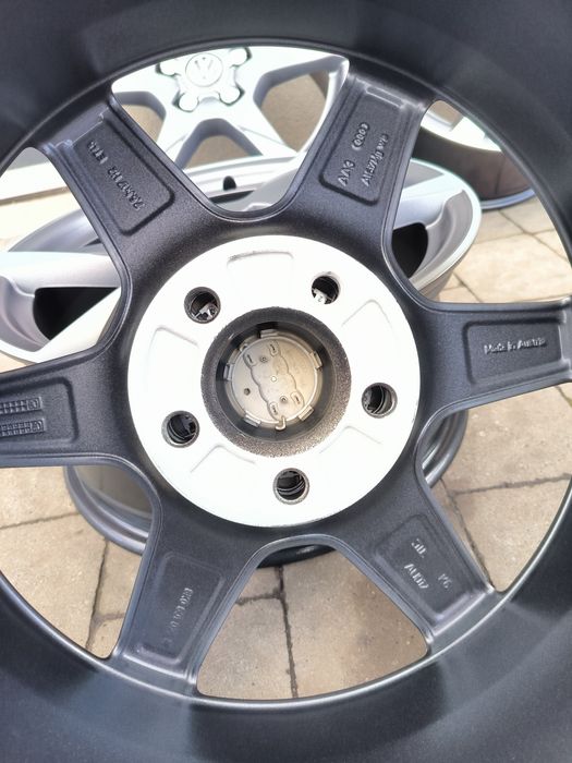 Диски оригінал Audi r17 5x112 Skoda Volkswagen