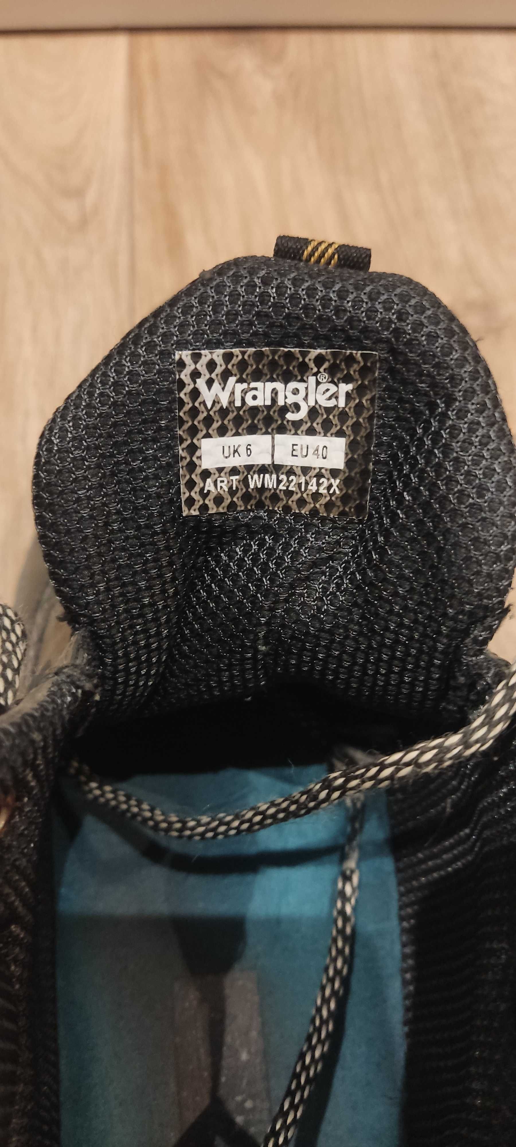 Buty męskie chłopięce wrangler crossy rozm 40