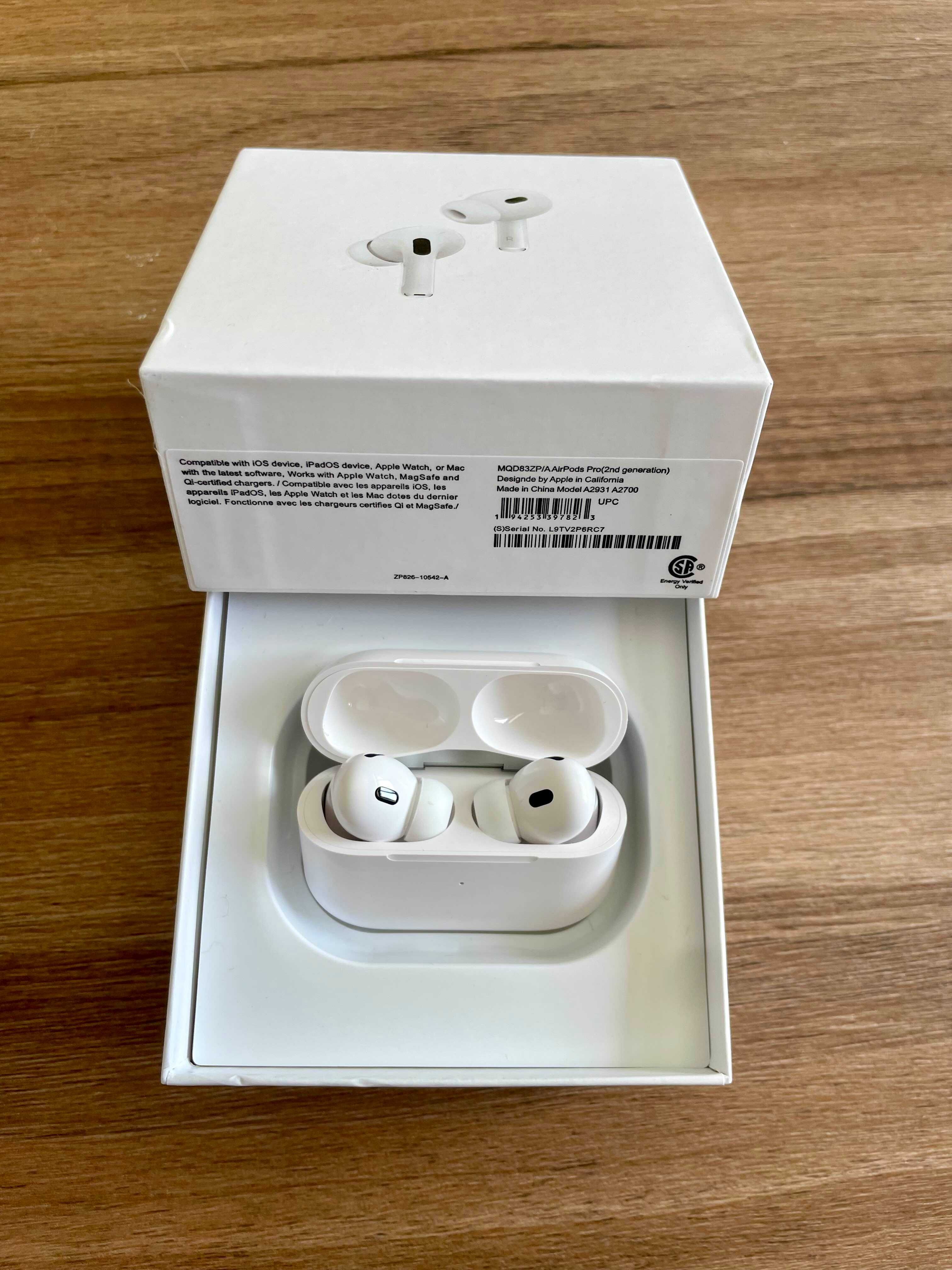 Airpods Pro + capa dos Airpods + capa de iphone - Novo