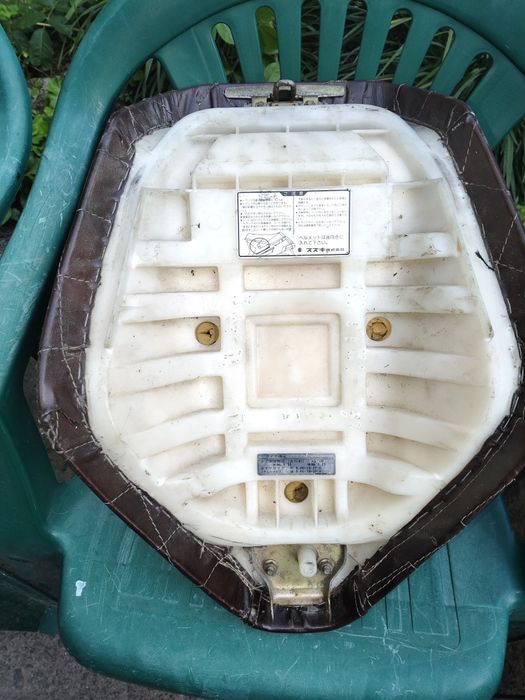 Сидушка сидіння  мопед сузуки