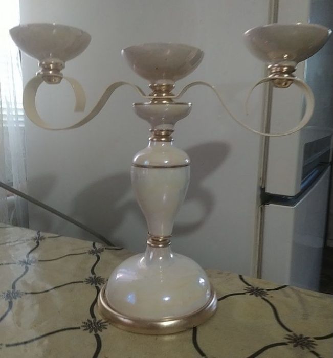 Фарфоровый большой подсвечник