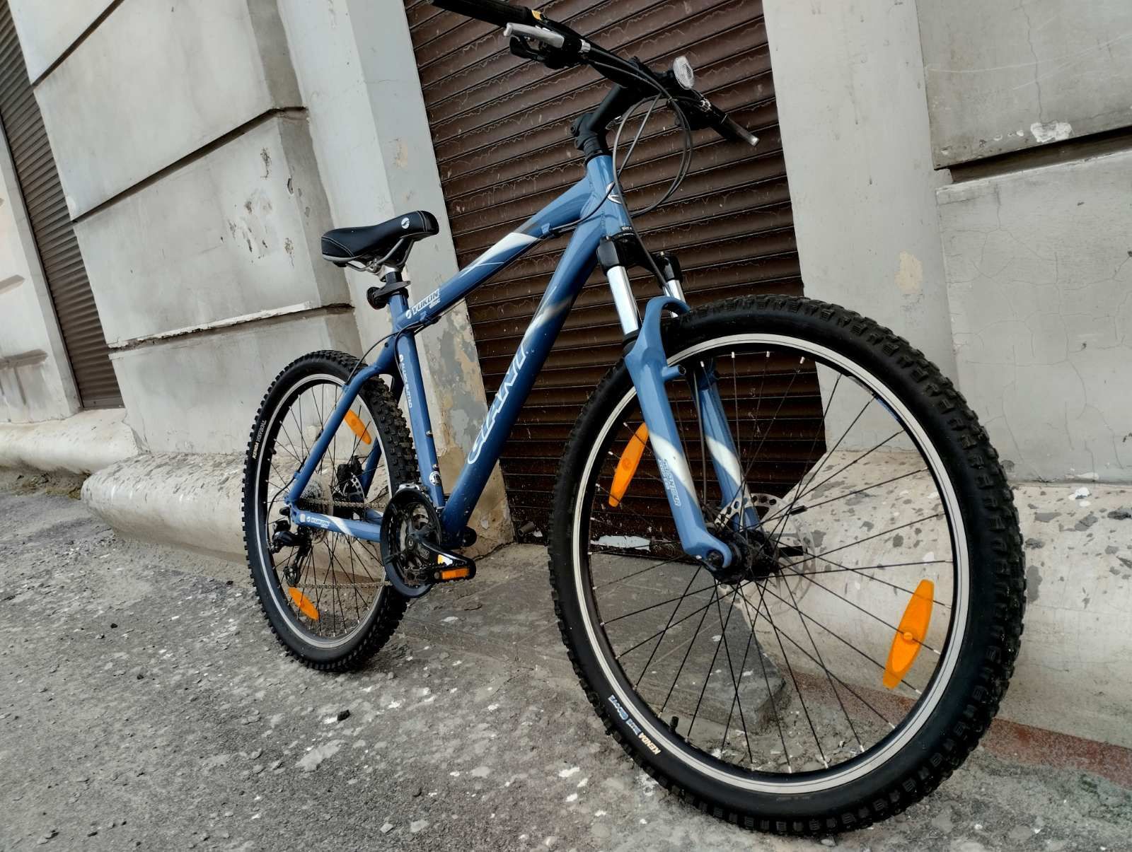 26 алю Giant Yukon Shimano Deore кассета Truvativ